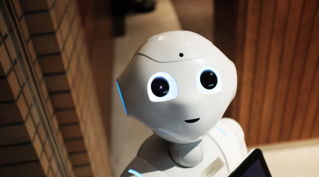 Robot Image to Represent AI Ecommerce